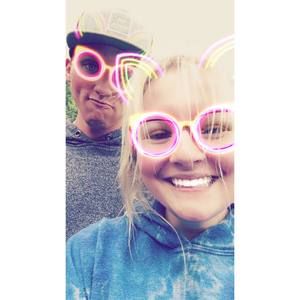 Meet your Posher, Kenzie